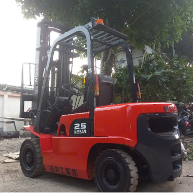 Xe Nâng Nissan Xe 2 Tấn - 5M8