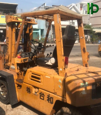 Xe Nâng Komatsu 2 Tấn