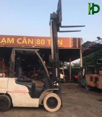 Xe nâng Nissan 2 tấn 5