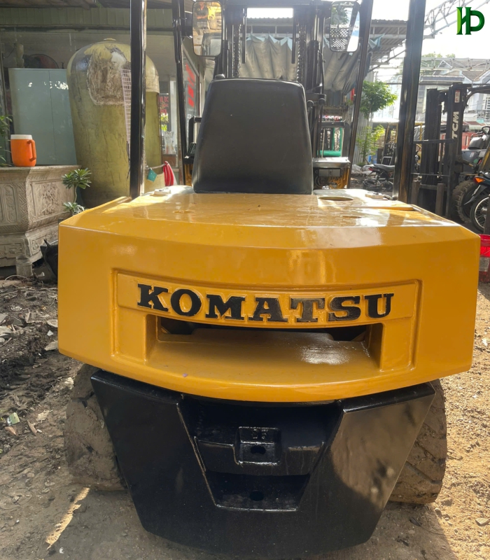 Xe nâng hiệu Komatsu hàng mới về