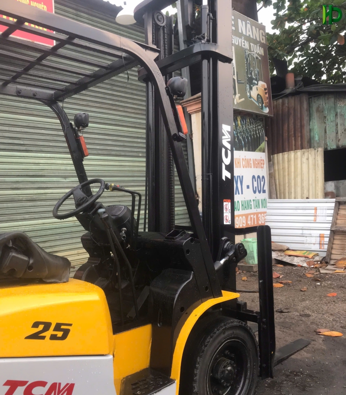 Xe nâng hiệu TCM Trọng Tải 2 Tấn 5